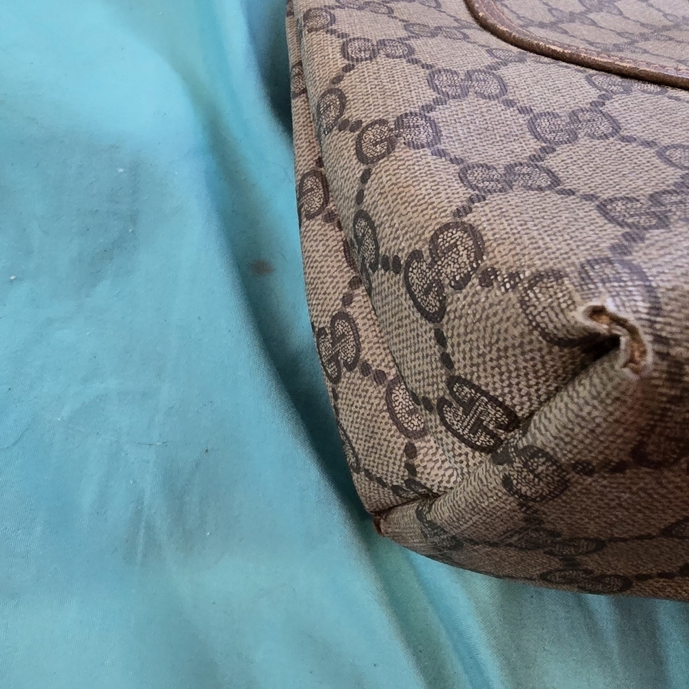 Gucci Monogram Tote Bag with Sherry Line Red and Green Straps - Picture 9 of 14